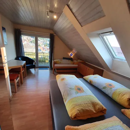 Sonnengelb Im Herzen Des Schwarzwaldes Holiday home Schoenwald im Schwarzwald